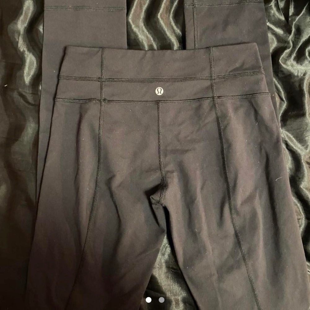LULULEMON SKINNY GROOVE PANT